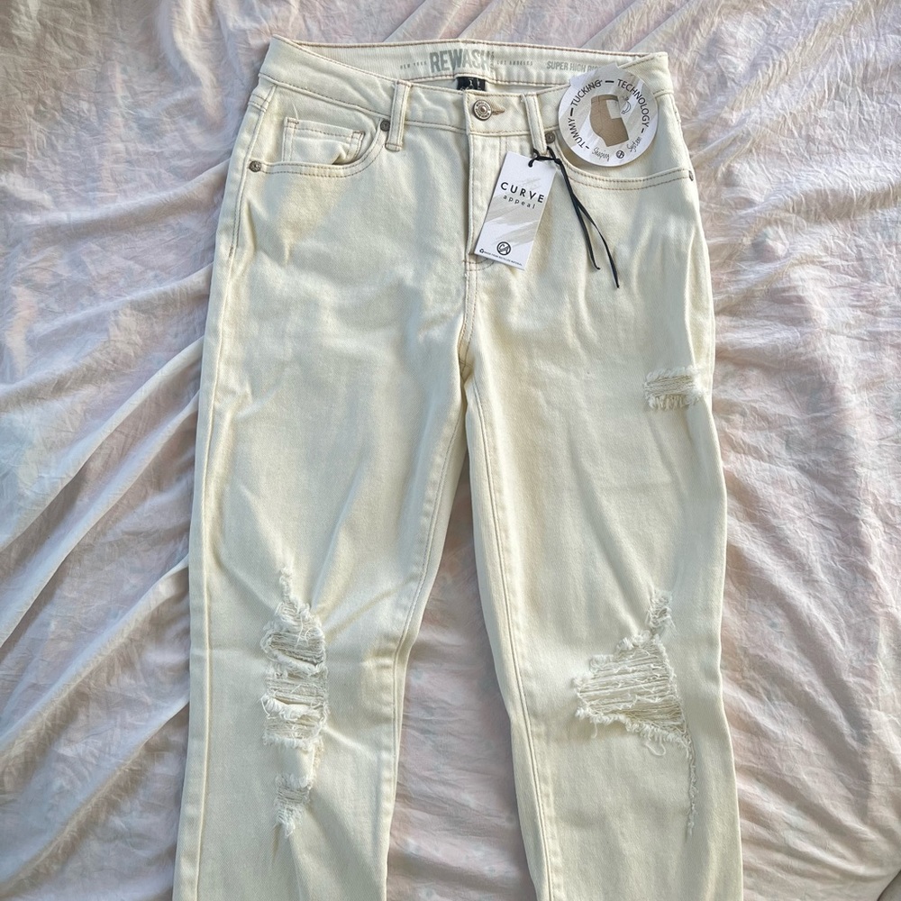 Rewash Curve Appeal Vintage Denim Ripped Jeans